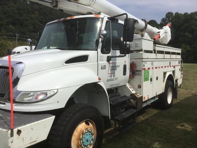 Kentucky Power Lineman Training Partnership Formed with Big Sandy